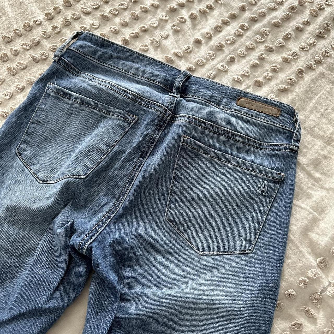 Articles of Society Women's Blue Jeans (2)