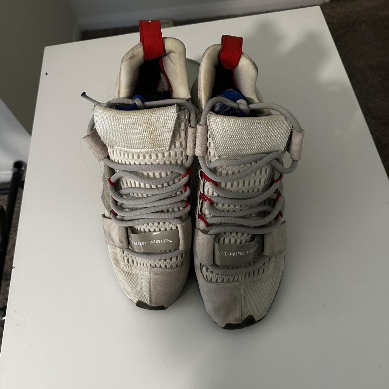 Twinstrike ADV Y2K very rare consortium adidas No