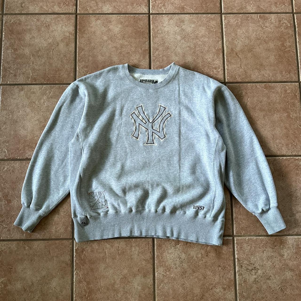 Vintage Yankees hoodie Size L Some fading near - Depop