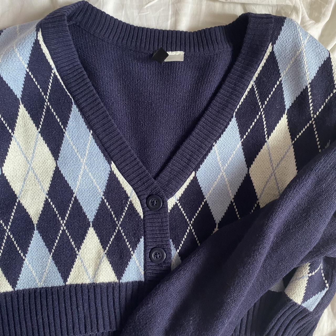 H&M Women's Navy and Blue Cardigan | Depop