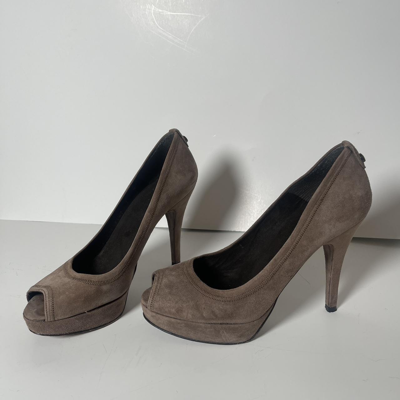 Taupe heels closed outlet toe