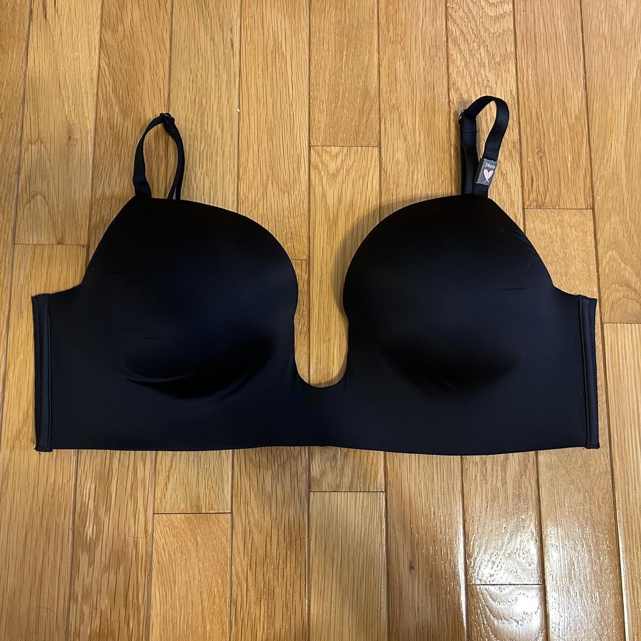 Victoria's Secret bra size 34, DD - Depop