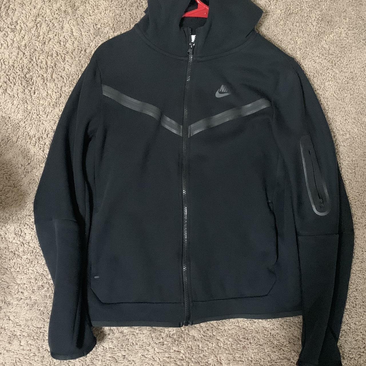 black nike tech kids large