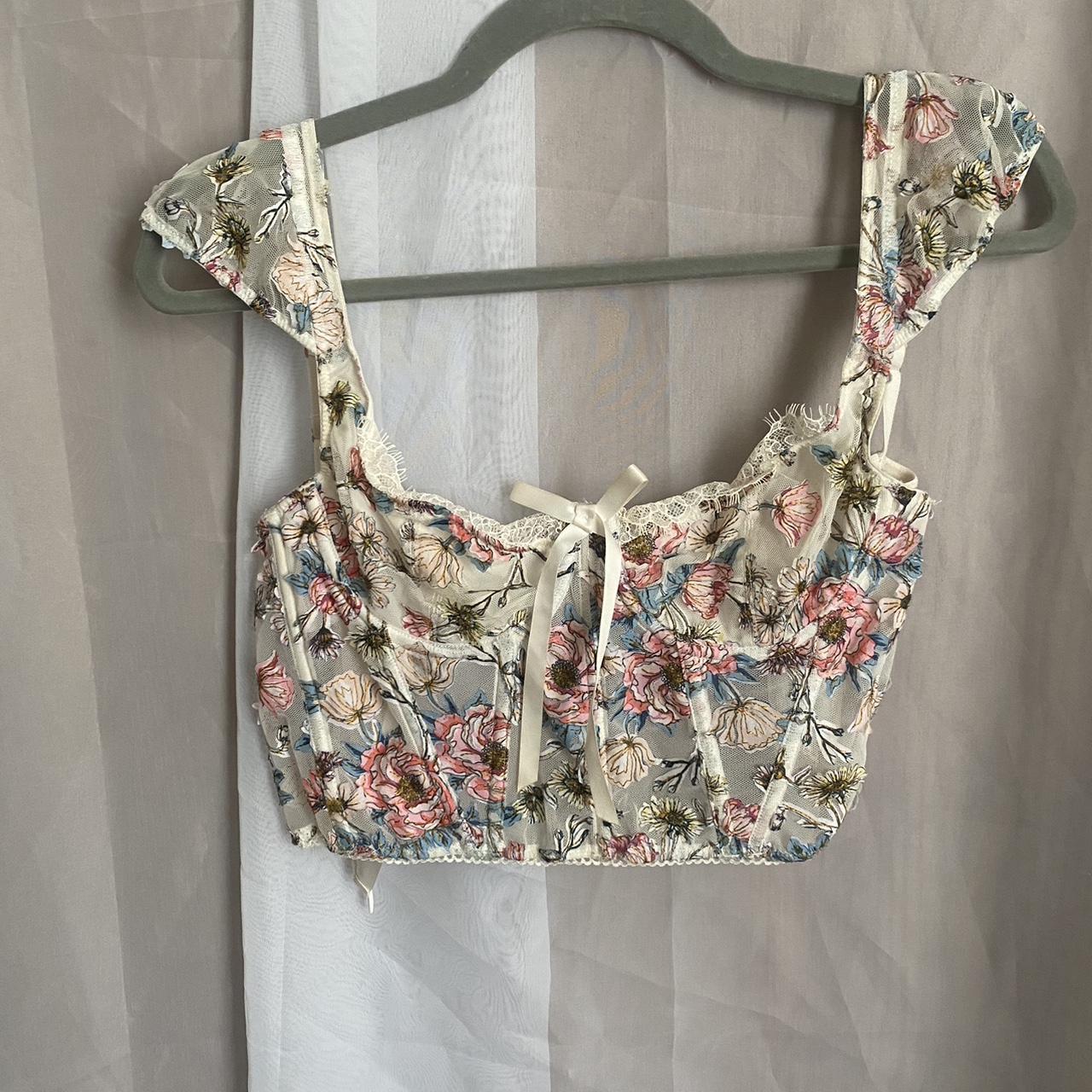 Victoria's Secret VS Floral Crossbody Purse with - Depop