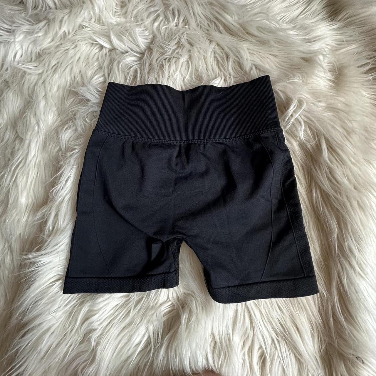 xs black shorts with flattering butt scrunch -... - Depop