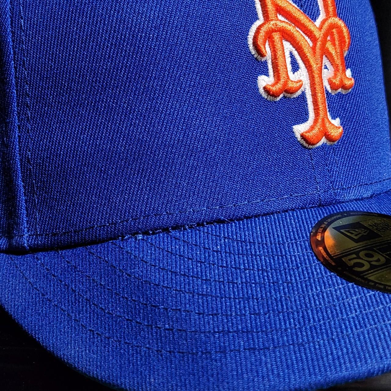 Exclusive NY Mets Fitted Green NY Orange Bottom Size - Depop