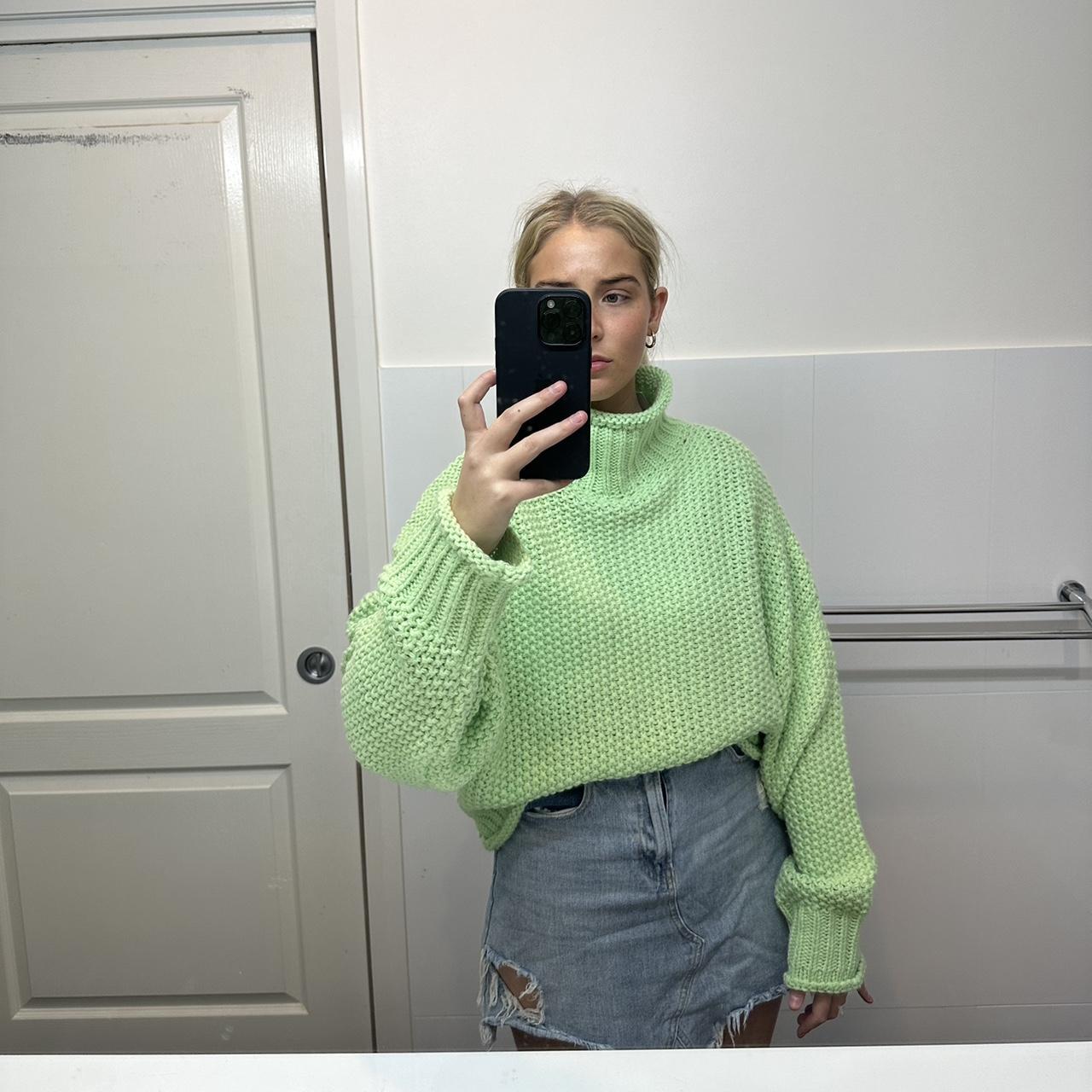 MVN THE LABEL- Green Chunky Knit In perfect... - Depop