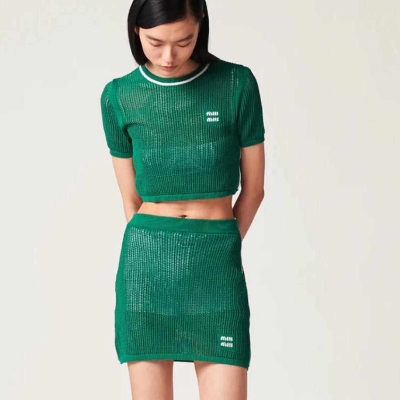 ミニスカート MIUMIU OLIVE GREEN STRETCH VISCOSE BLEND MINI SKIRT Miu Miu Belted Chino Miniskirt | Neutrals | FARFETCH