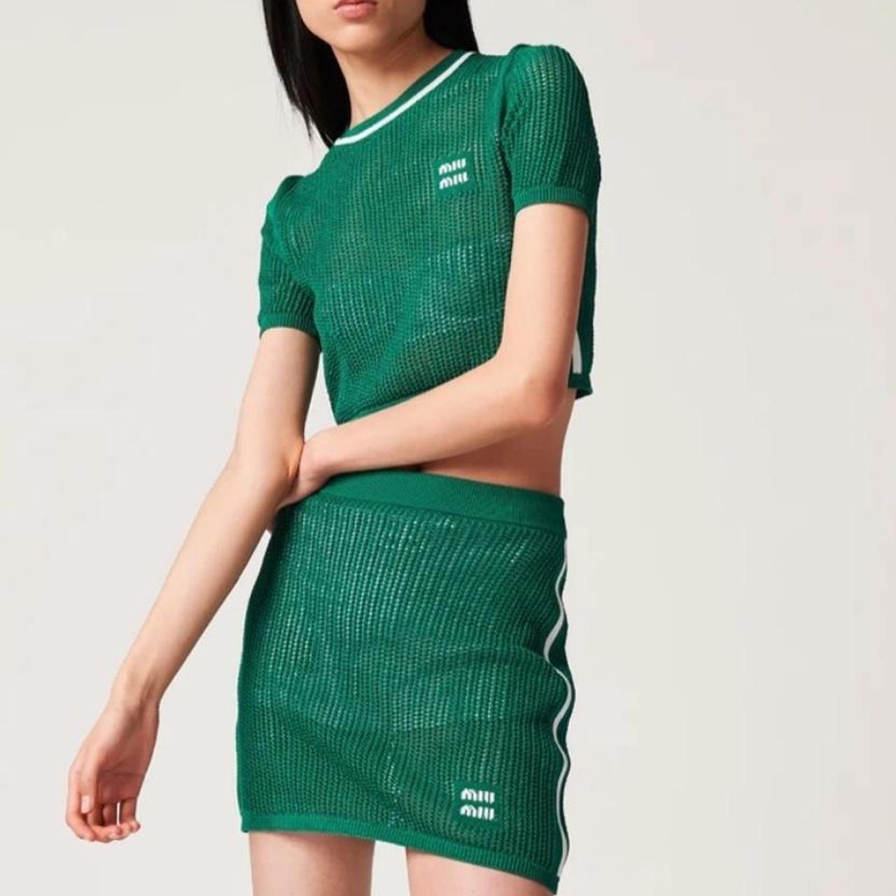 関税込!【MIU MIU】DARK GREEN COTTON MINI SKIRT VIP【関税送料無料】希少 MIU MIU DARK GREEN COTTON MINI SKIRT
