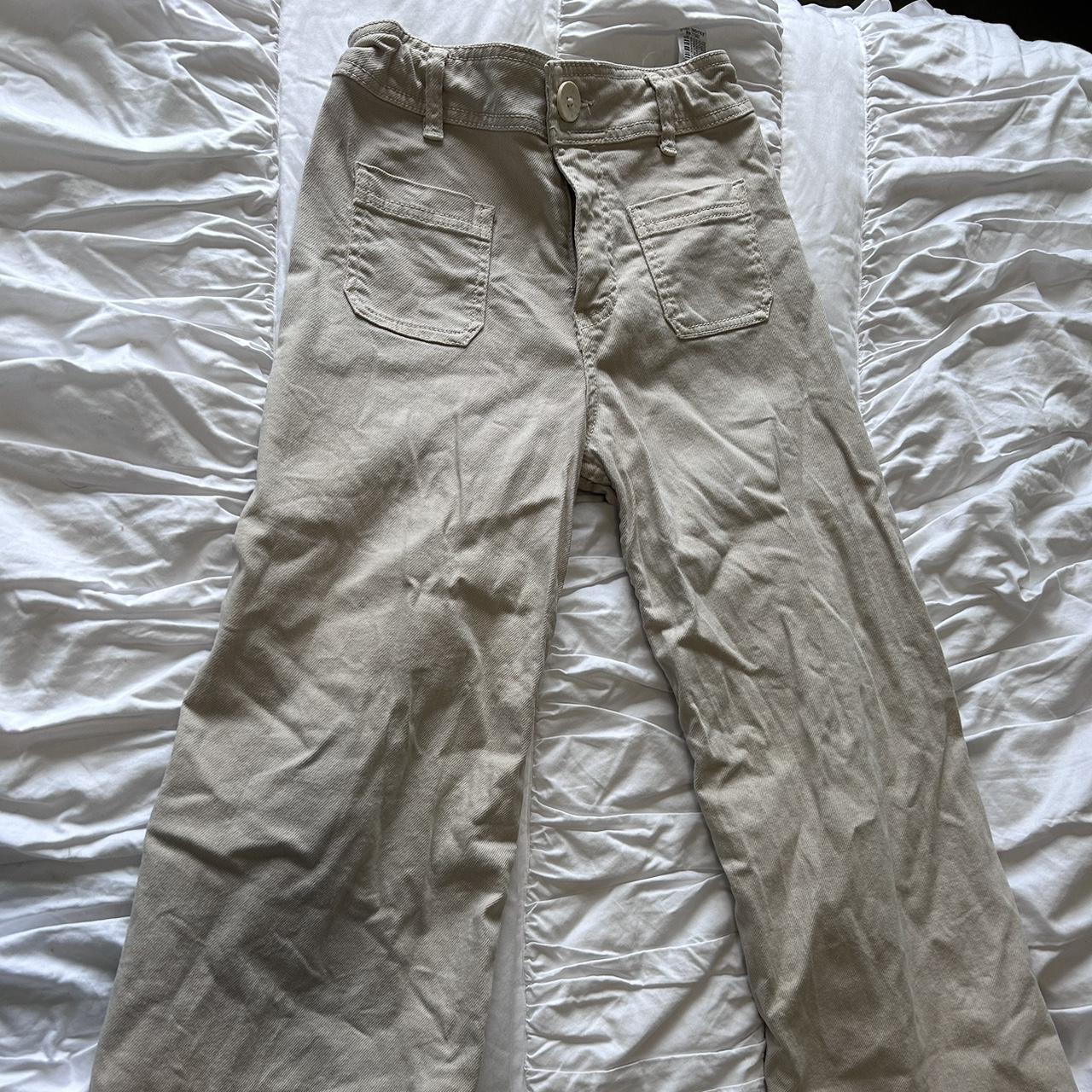 Zara Cream and Tan Jeans | Depop