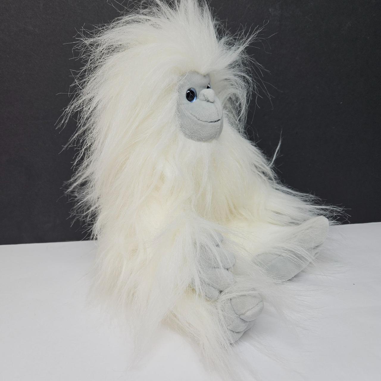 ❄️ Disney Parks Plush Everest Baby Yeti Large Big - Depop