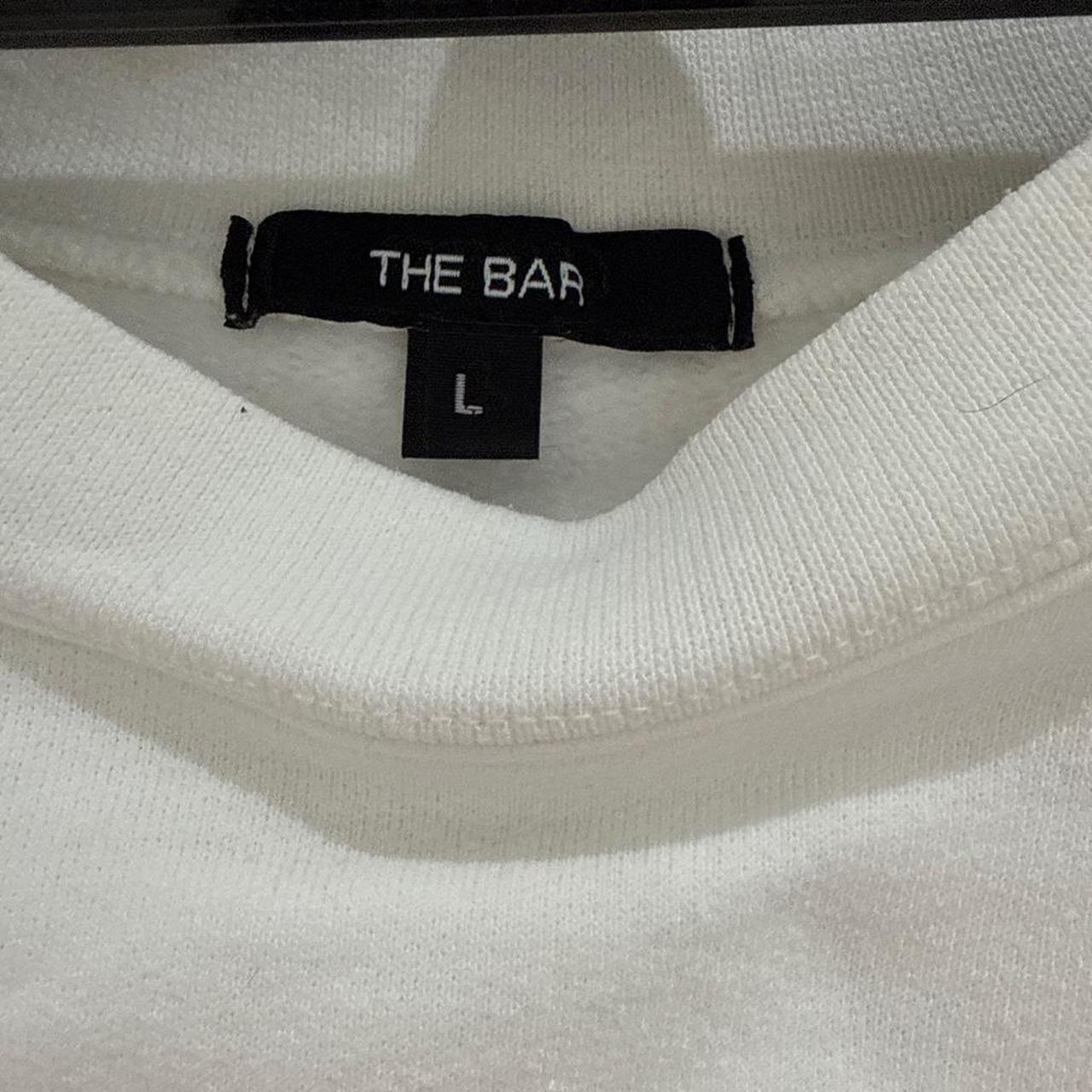 The bar women's white sweatshirt