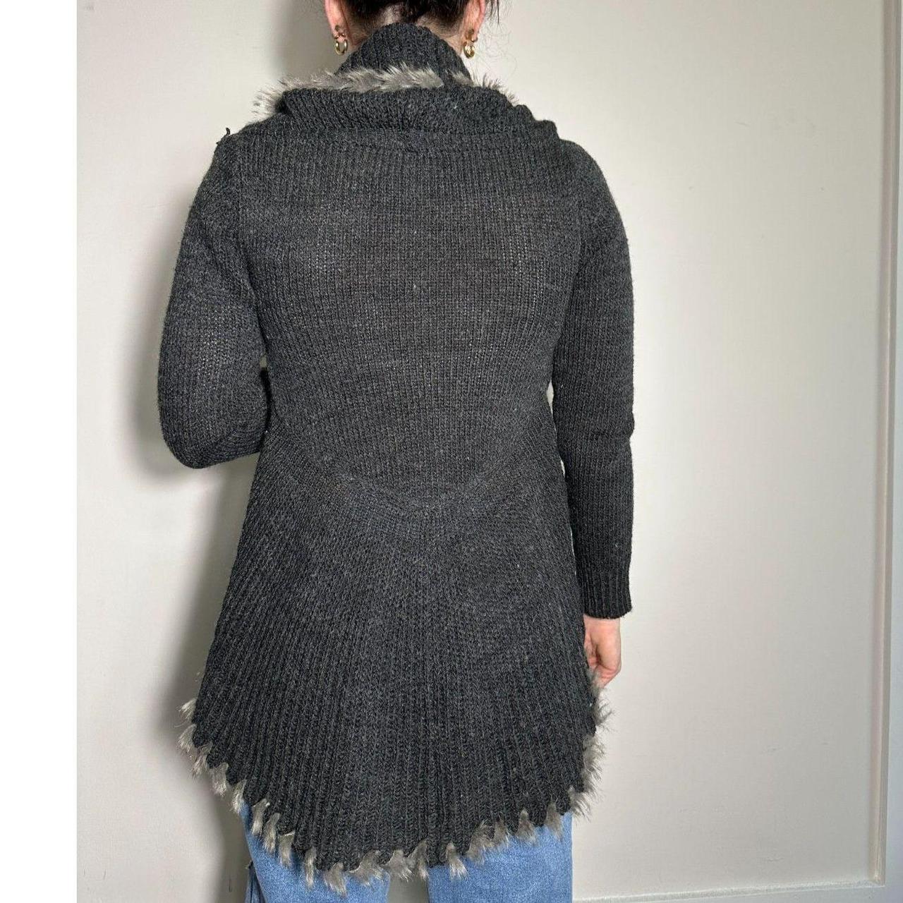 Cache Women's Sweater - Grey - S – y2k Cache Fur … - image 3