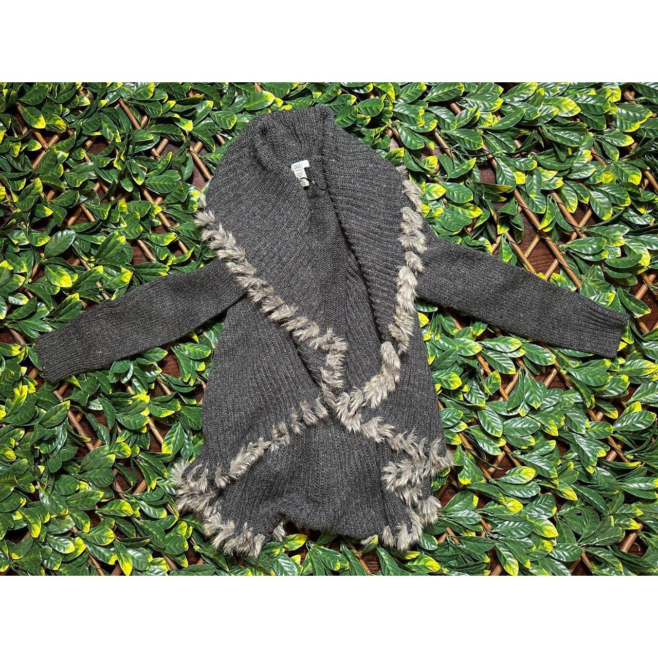 Cache Women's Sweater - Grey - S – y2k Cache Fur … - image 4