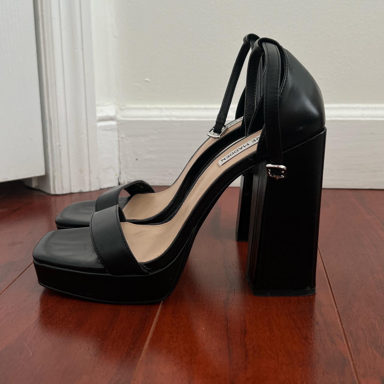 Women's Black Courts | Depop