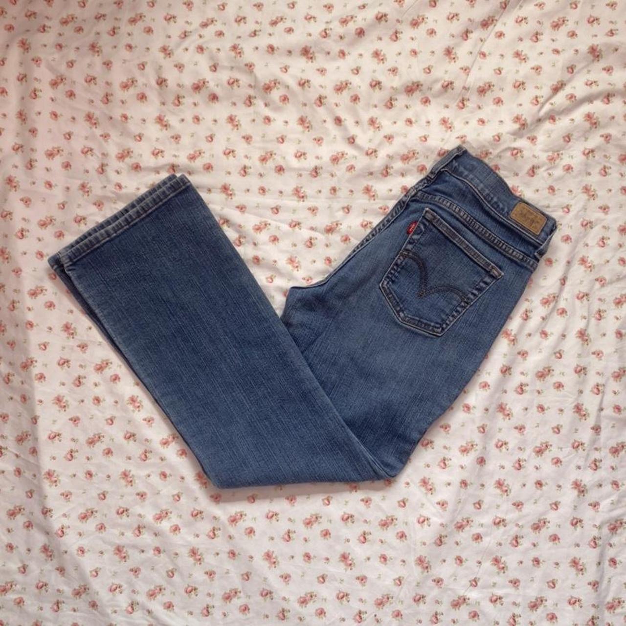 Levi’s Boot Cut Jeans Size 8 I’m a size 27 in jeans... Depop