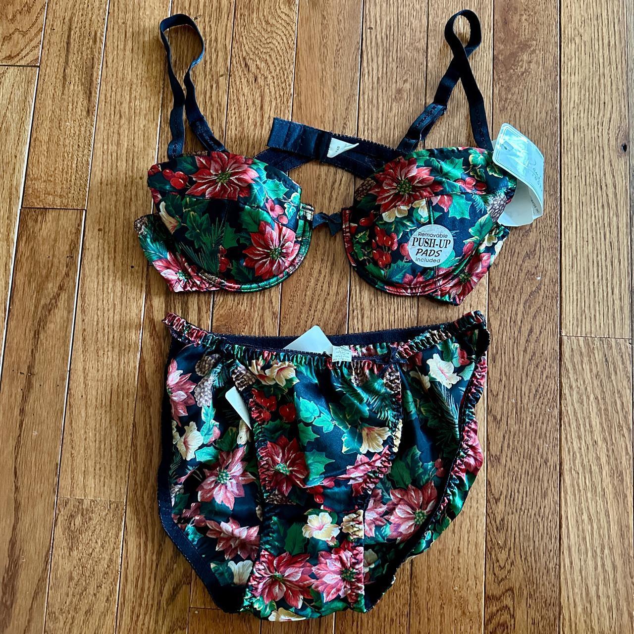 Vintage 90s Rene Rofe deadstock bra and underwear... | Depop