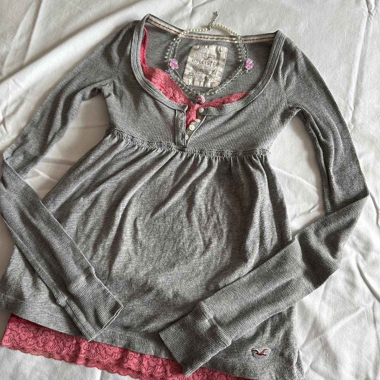 2000s vintage Hollister babydoll long sleeve henley  - Depop