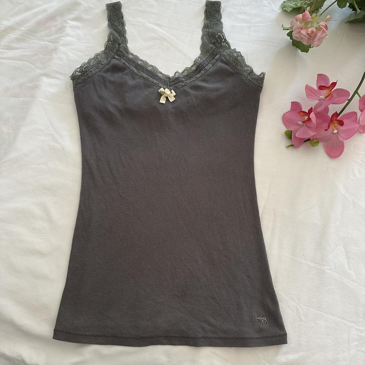 Hollister y2k Grey Lace Tank Top, Fits a size