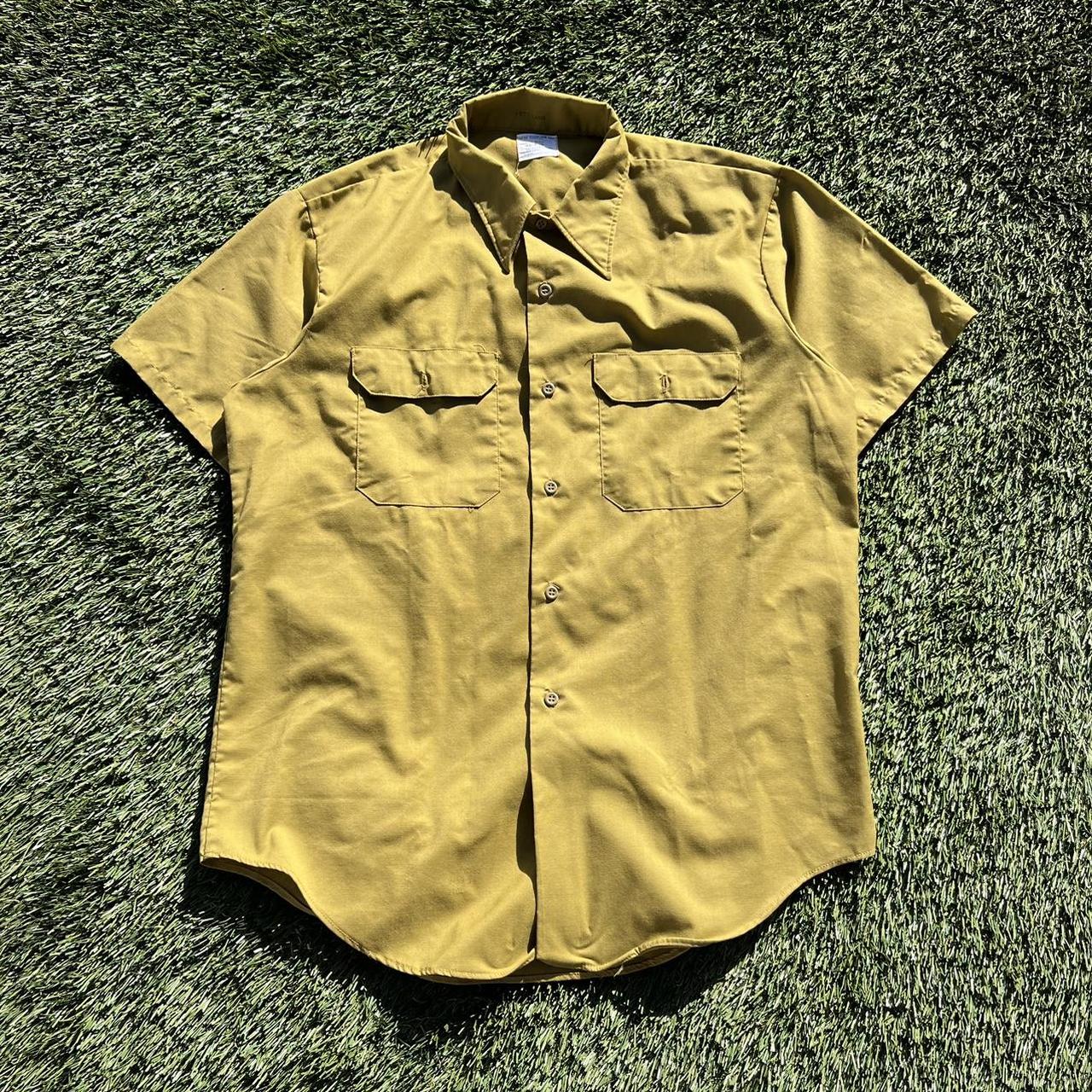 JCPenney Men's Khaki and Green Shirt Depop