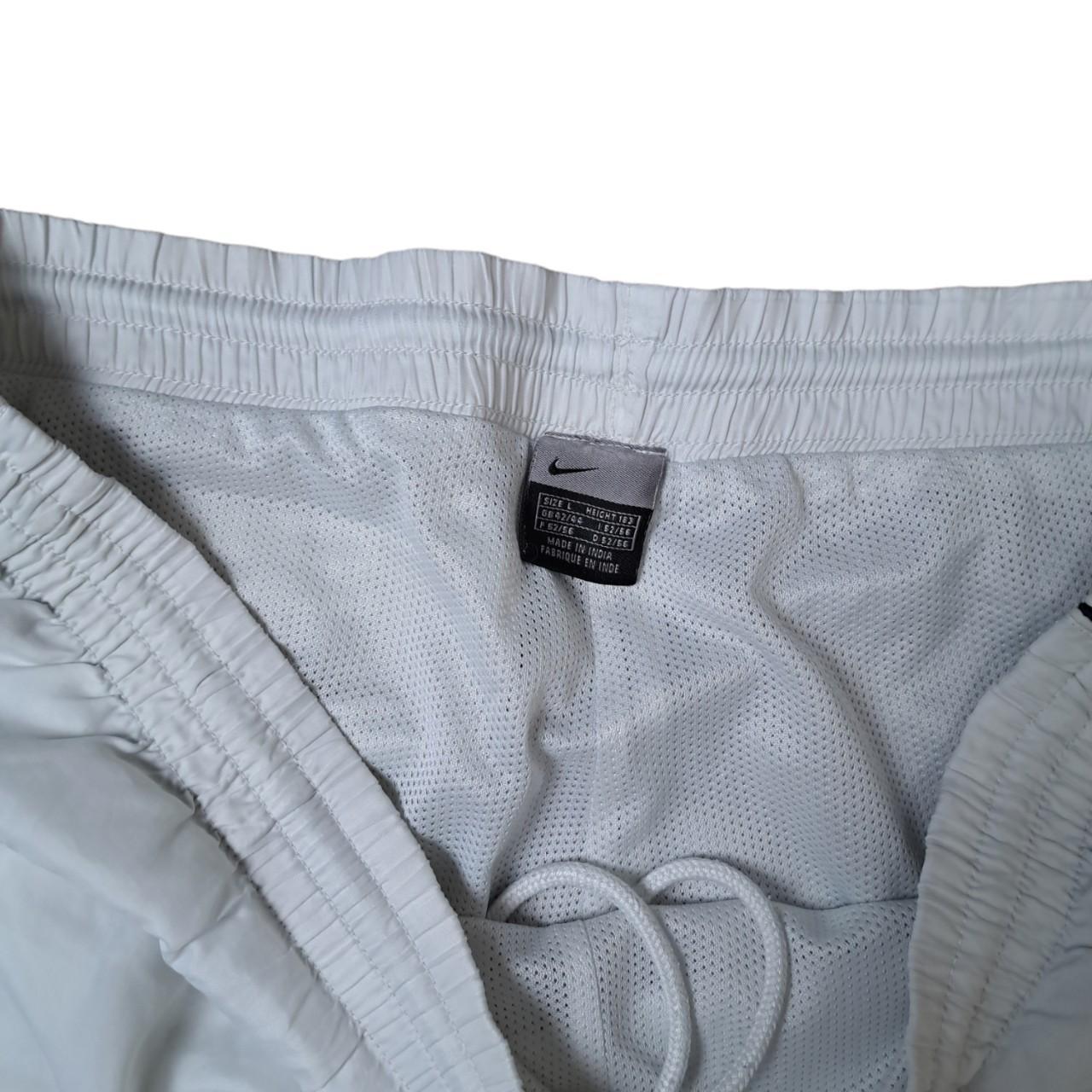 mens white nike jogging suit