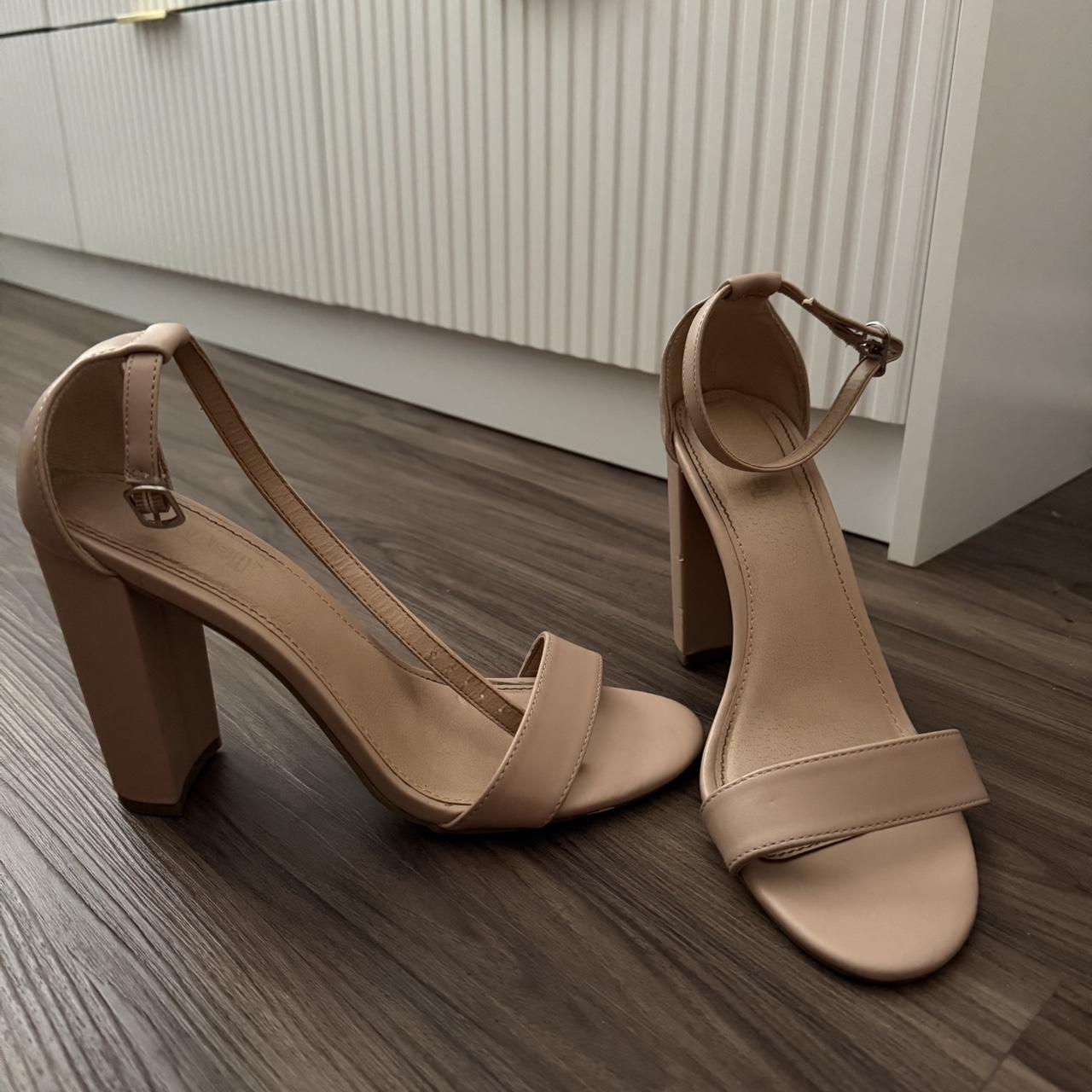 item listed by katie_arn