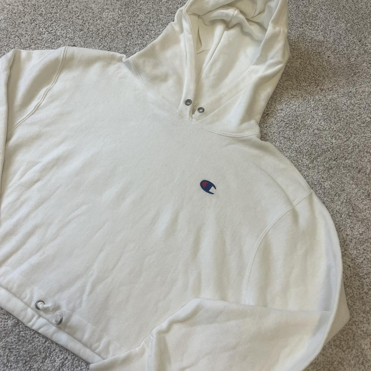 White champion cropped sales hoodie