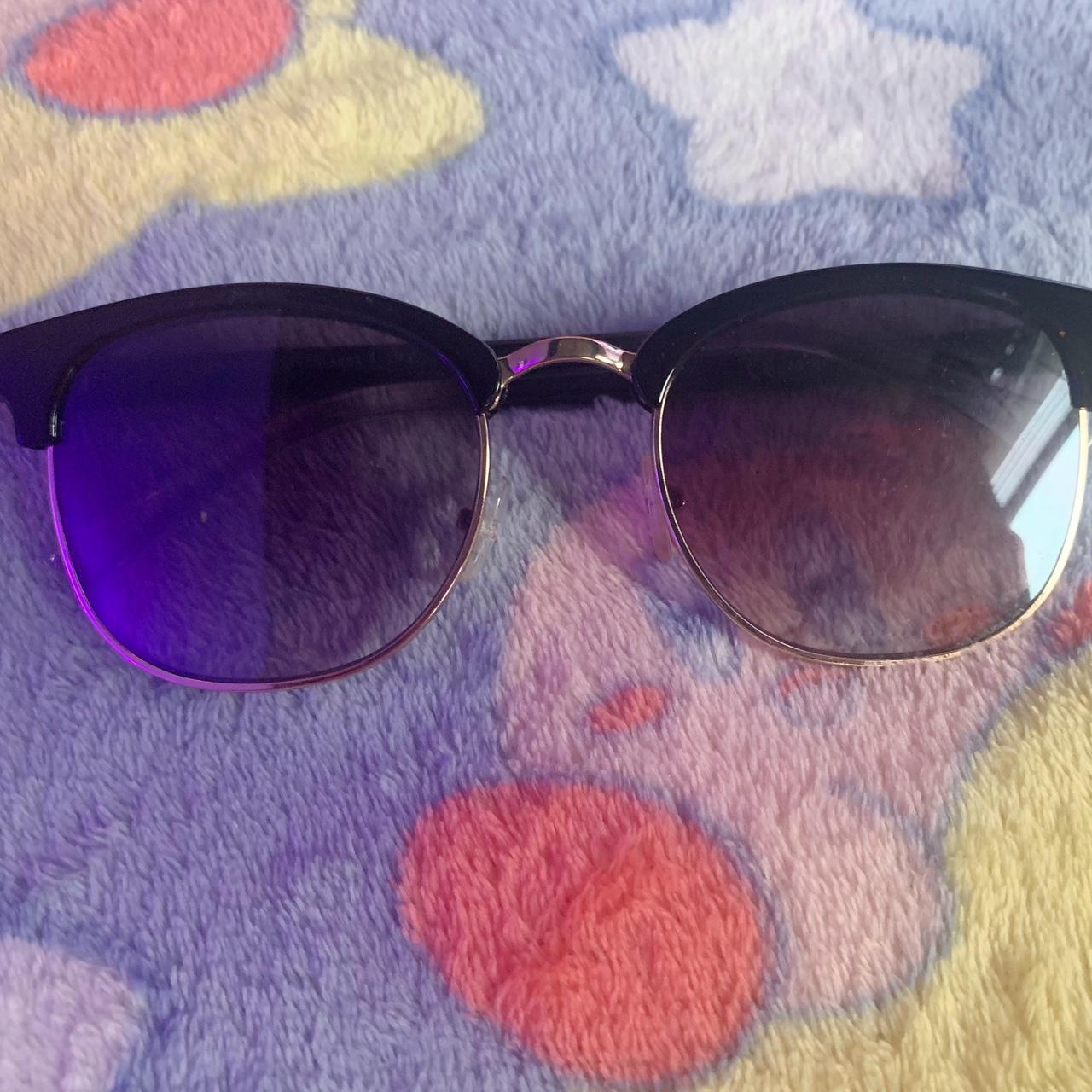 🖤 Trendy black sunglasses 🖤 These glasses have... - Depop