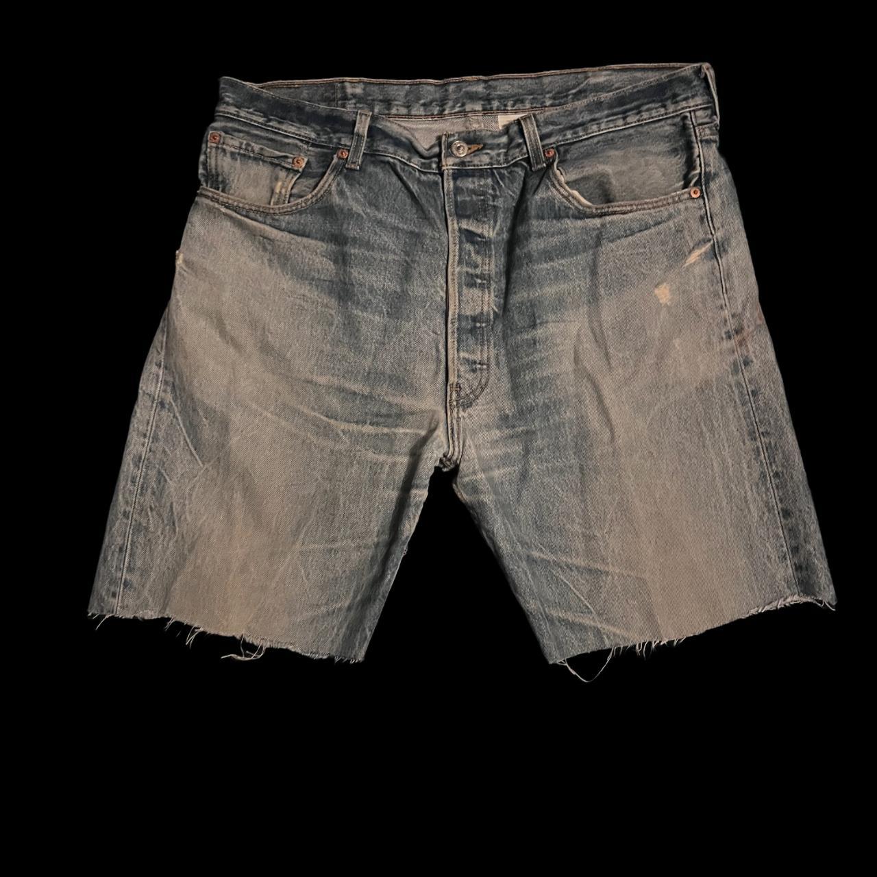 item listed by clarebanstead