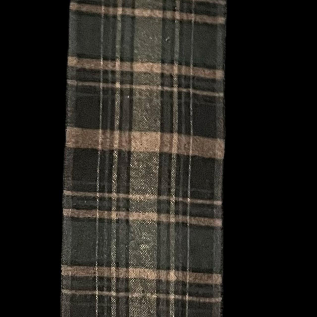 item listed by clarebanstead