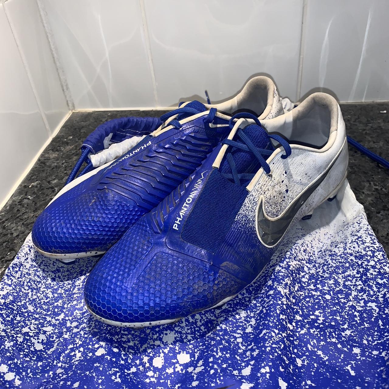 nike flyknit venom