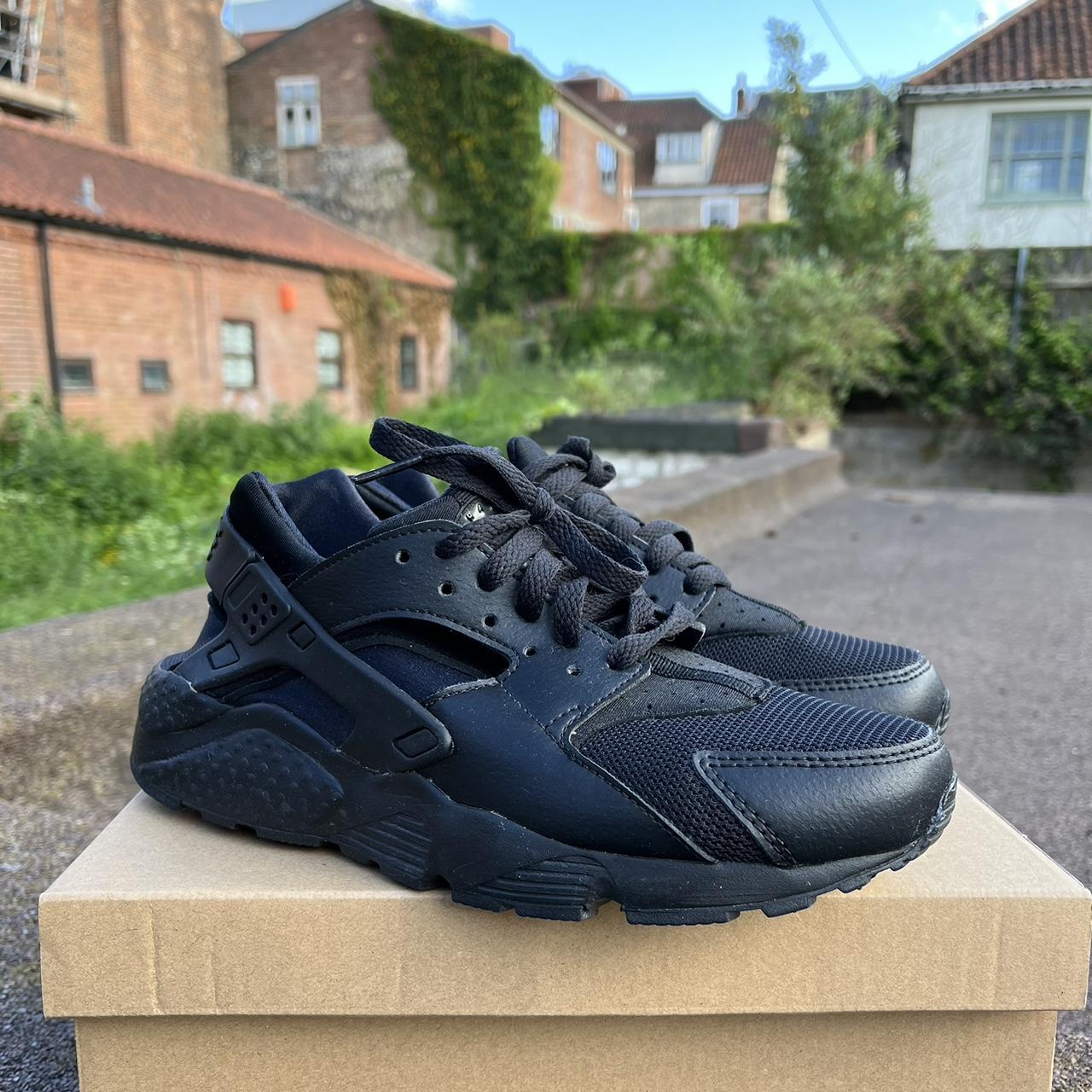 Nike Huarache Trainers Worn once, excellent... - Depop