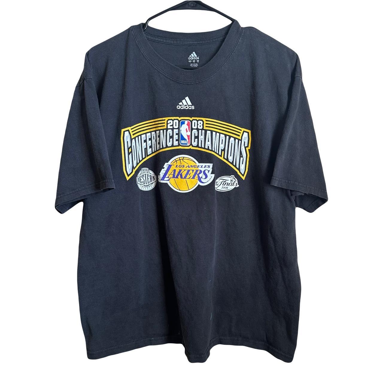 Vintage 2008 Lakers tee shirt. Size large and a... - Depop