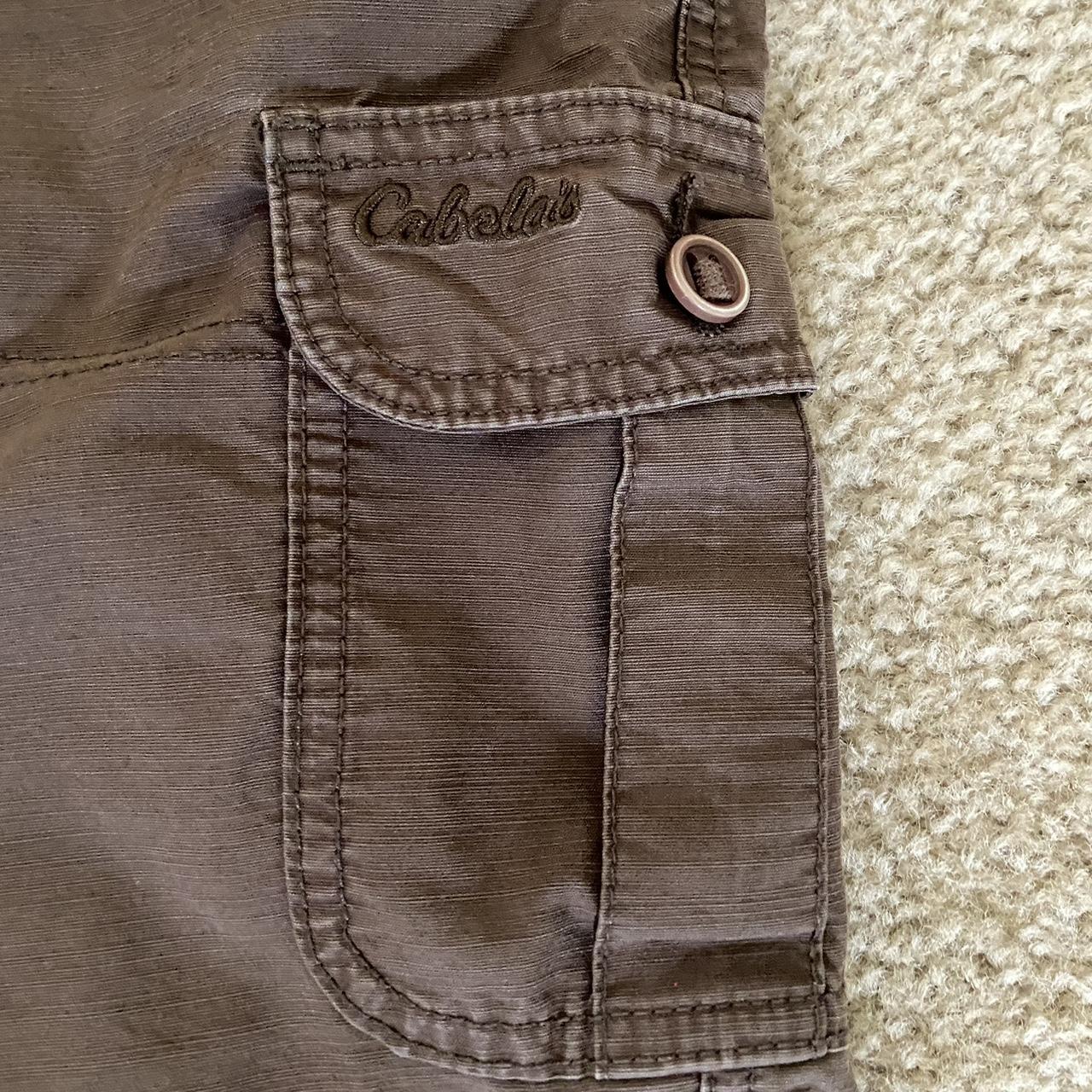 Cabela Women's Brown Shorts (3)