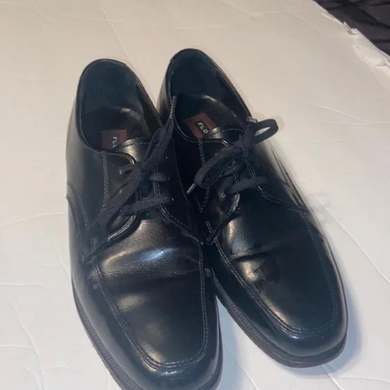 Florsheim black oxford dress shoes size 8 in... - Depop