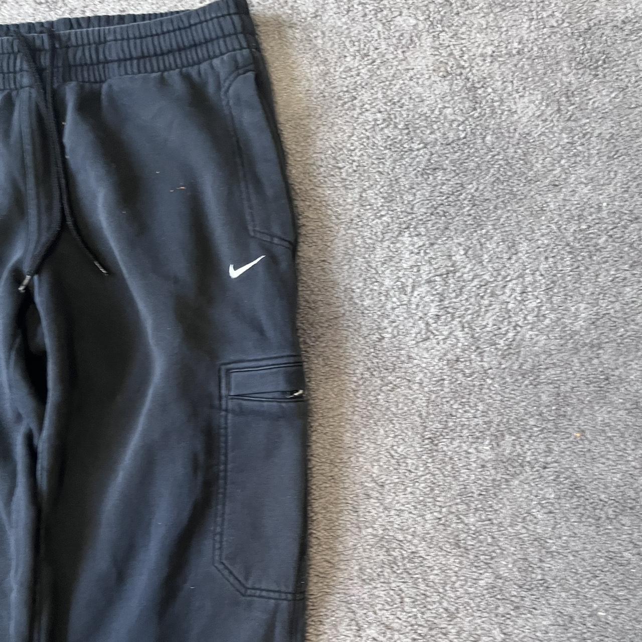 mens nike cargo sweats
