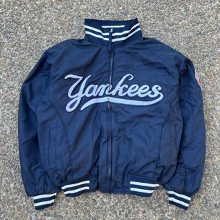 NY Yankees Majestic Bomber Jacket Size Large - - Depop