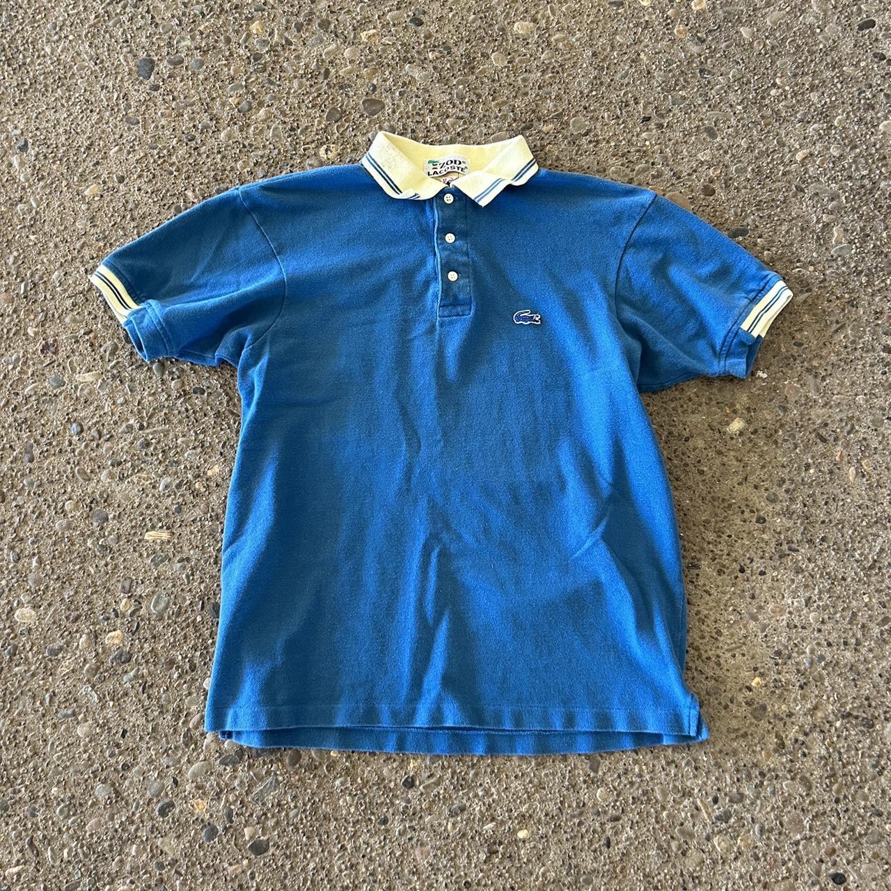 Vintage IZOD LACOSTE polo I don’t see a size tag... - Depop