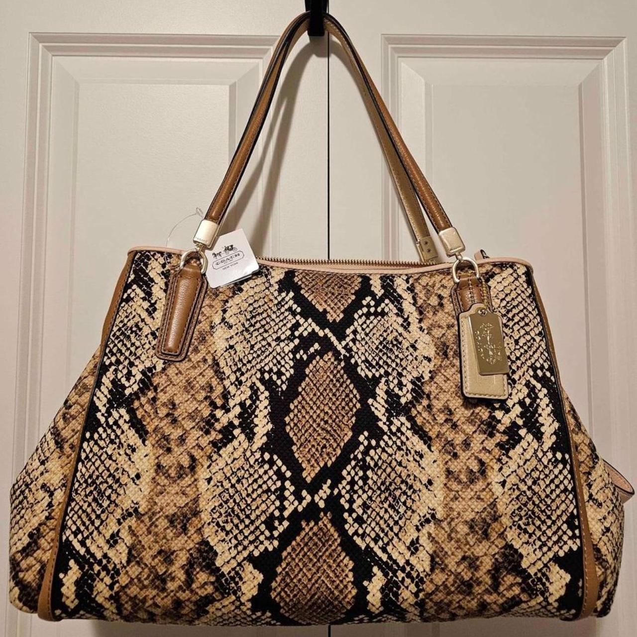 item listed by mayaliza87