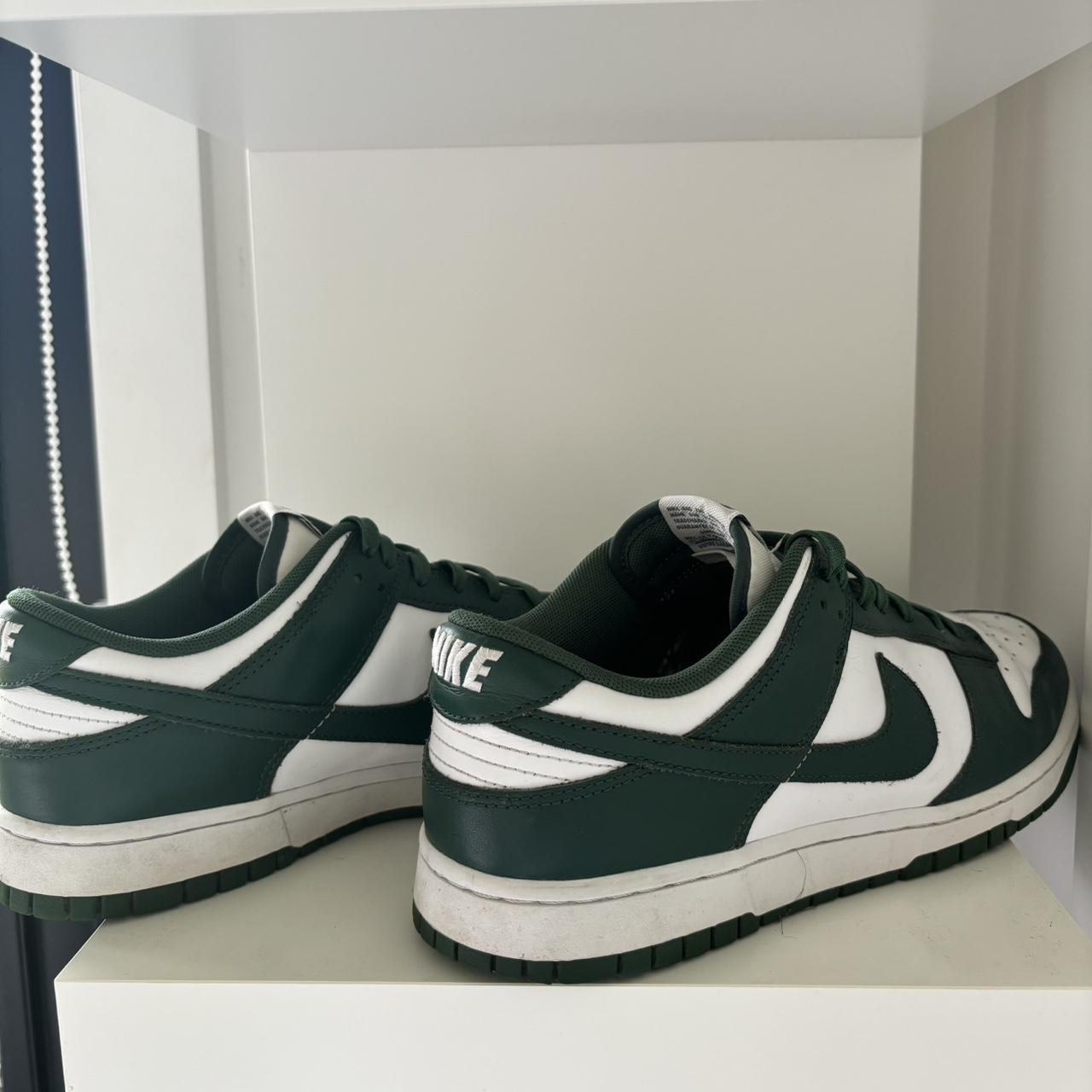 dunk low michigan green