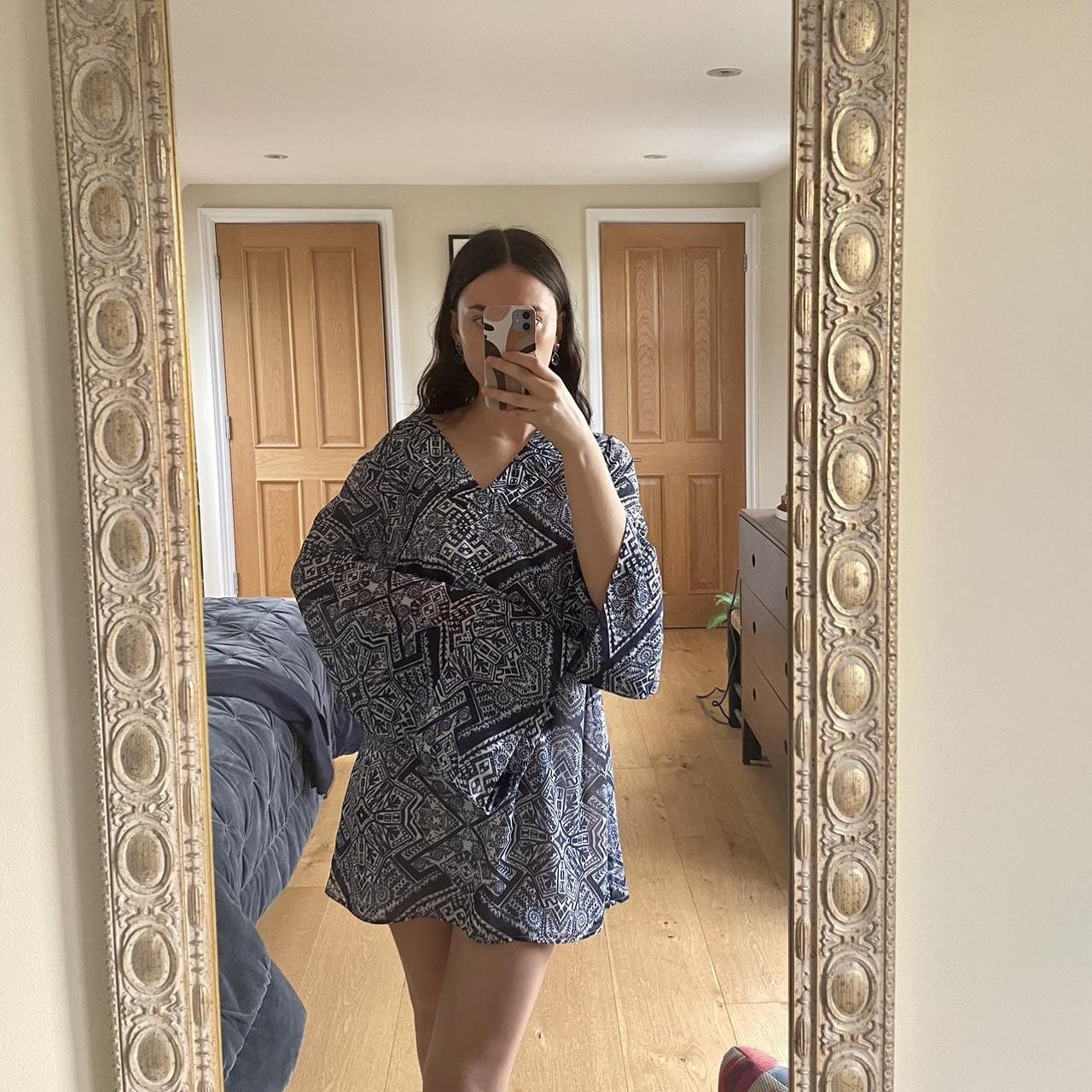 Monki pattern dress with belt 😍😍 such a beautiful... - Depop