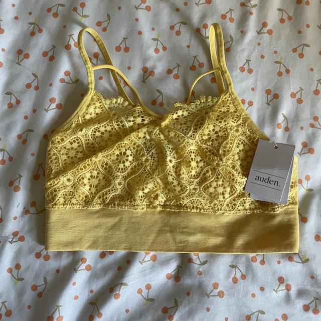 Target Light Yellow Lace Bralette. Size XS. - Depop