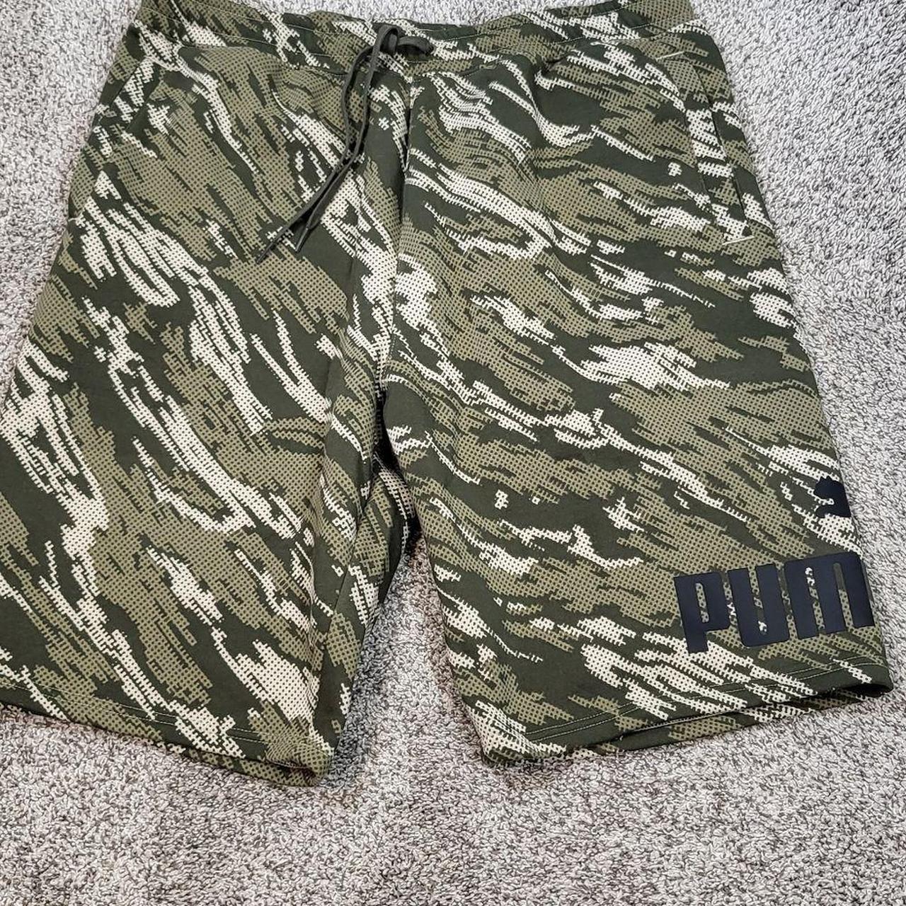 Plus size camo shorts online