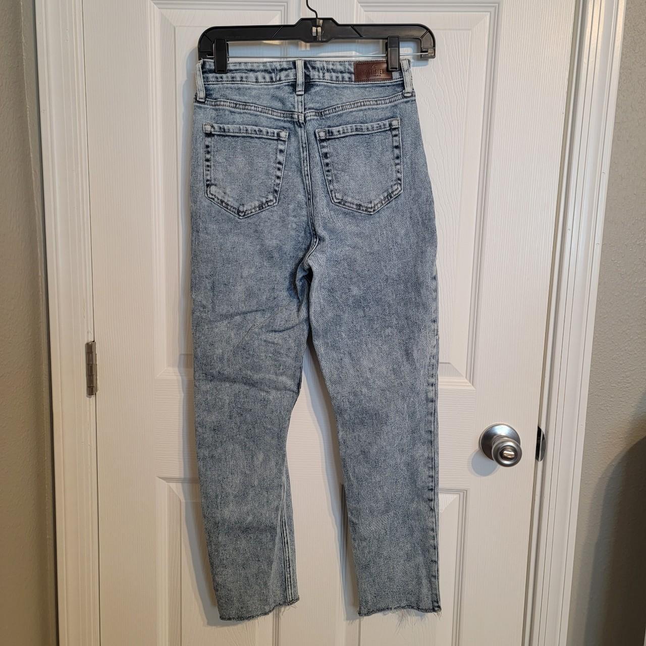 Cute Hollister patch jeans. - Depop