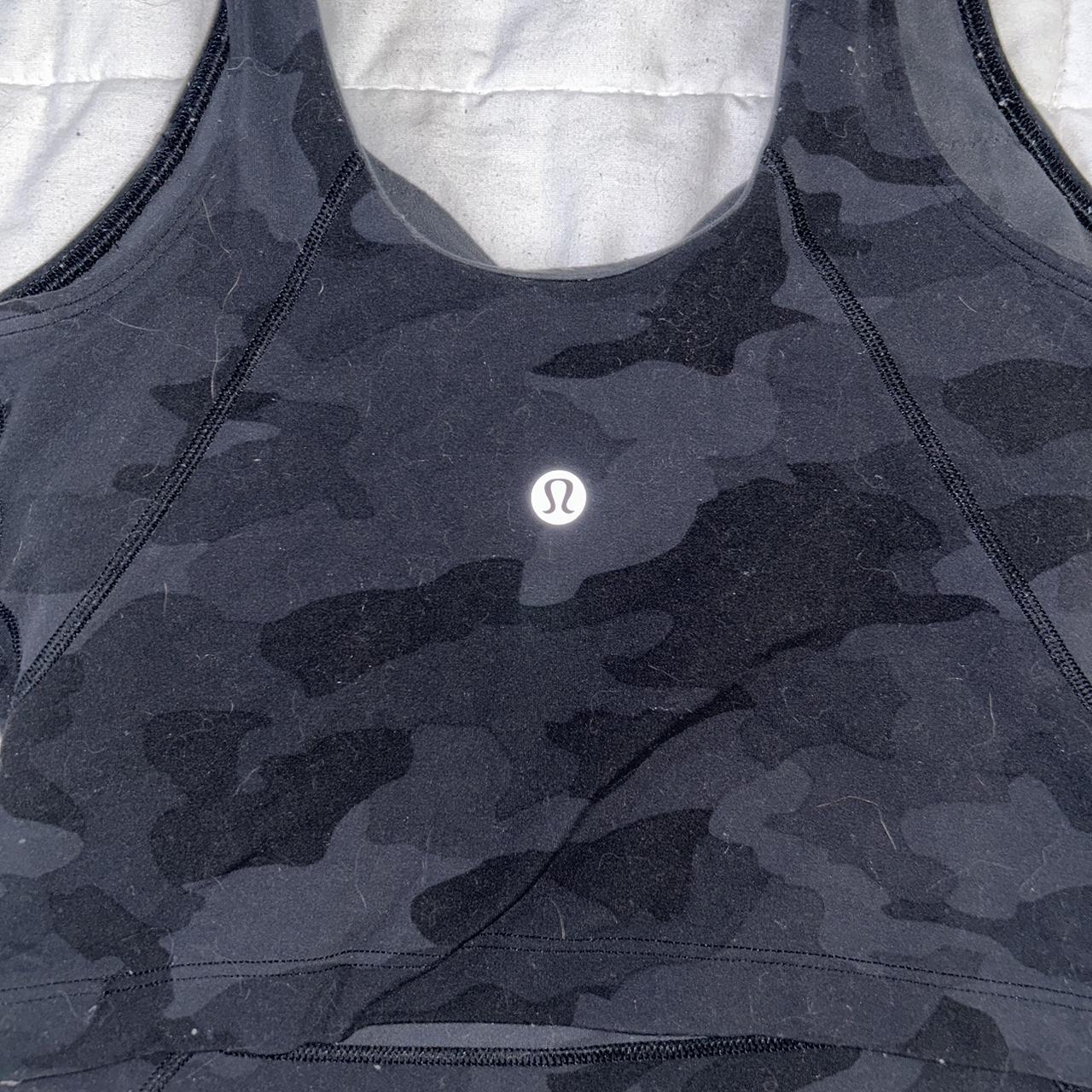 Lululemon Women's Vest Depop