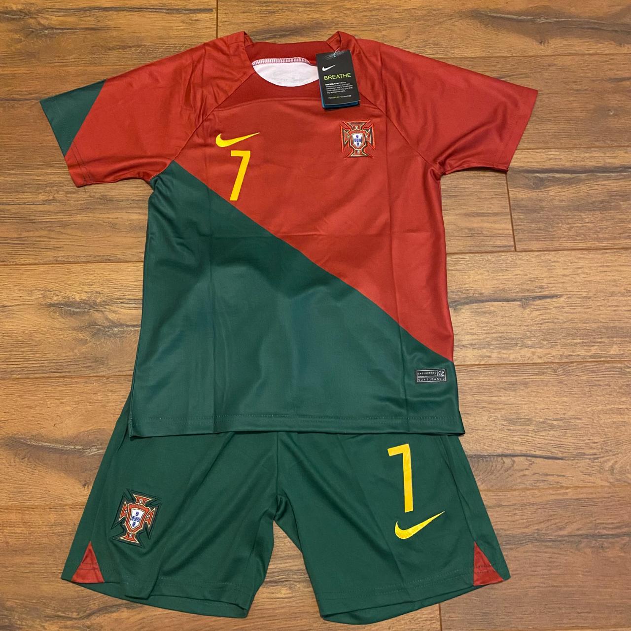 : Portugal Home Ronaldo Kids Jersey + Shorts Set Kit