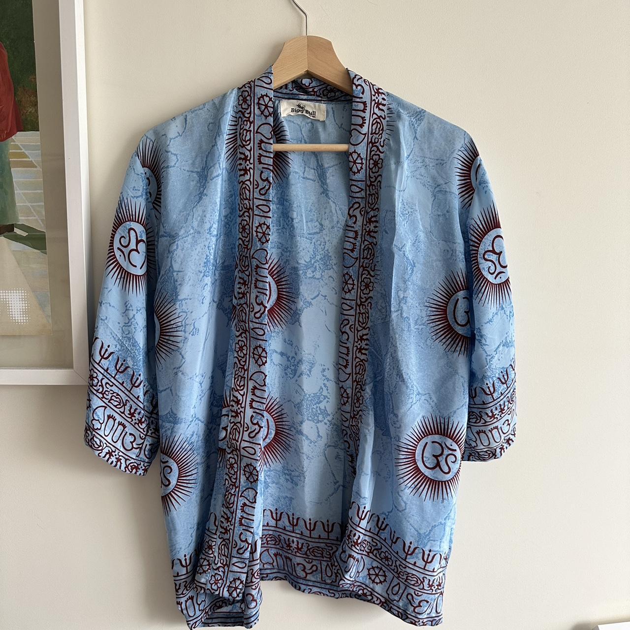 Indian silk mix kimono style shirt • SUPER versatile... - Depop