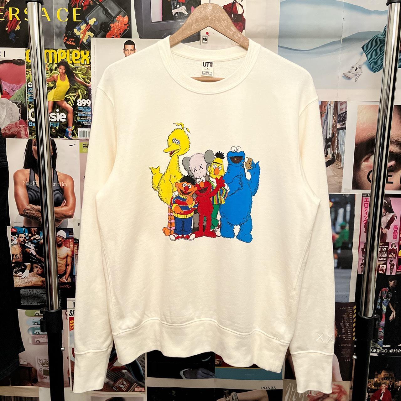 Kaws uniqlo sweater deals