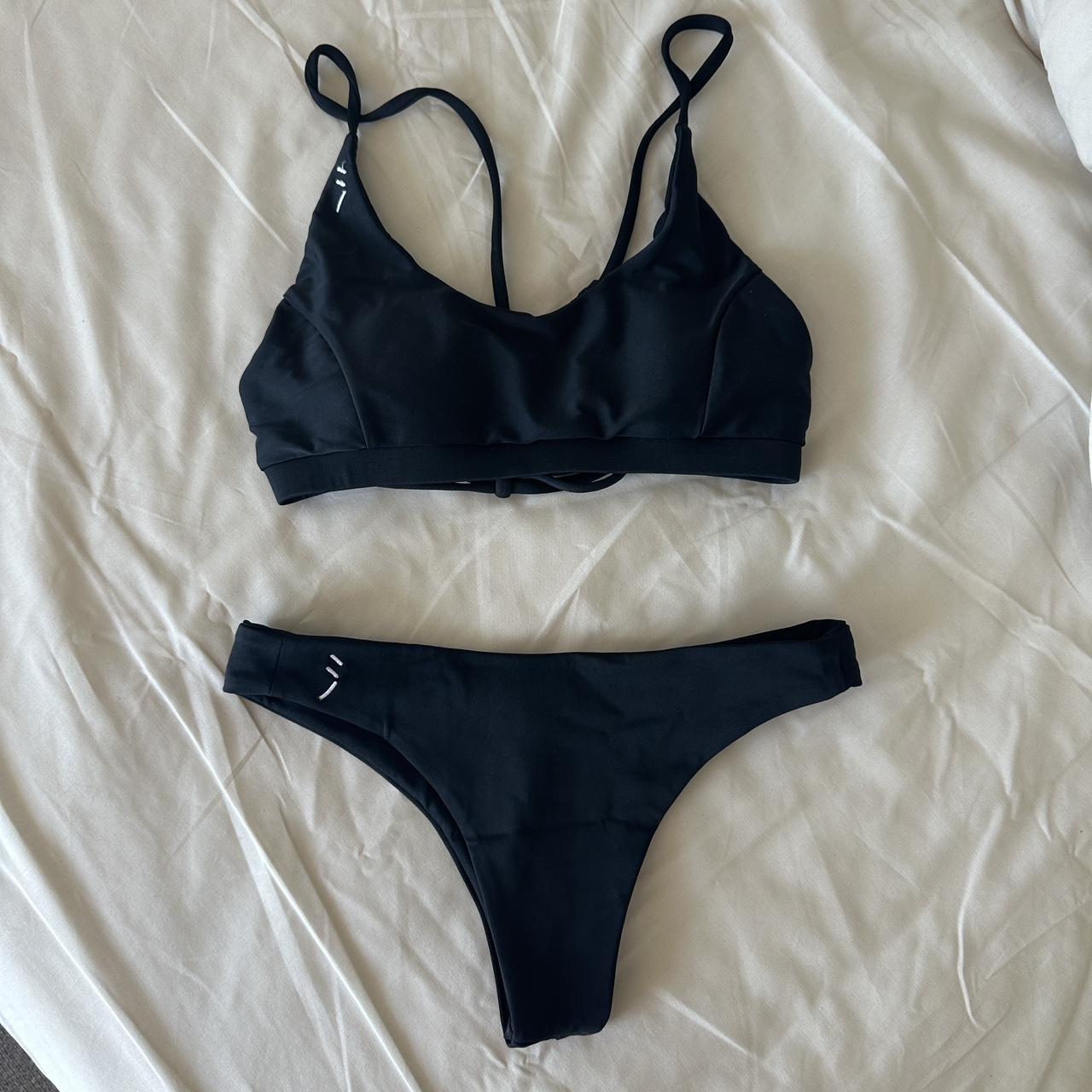 Haikini Classic Set - Top, Size M - Bottom, Size S - Depop