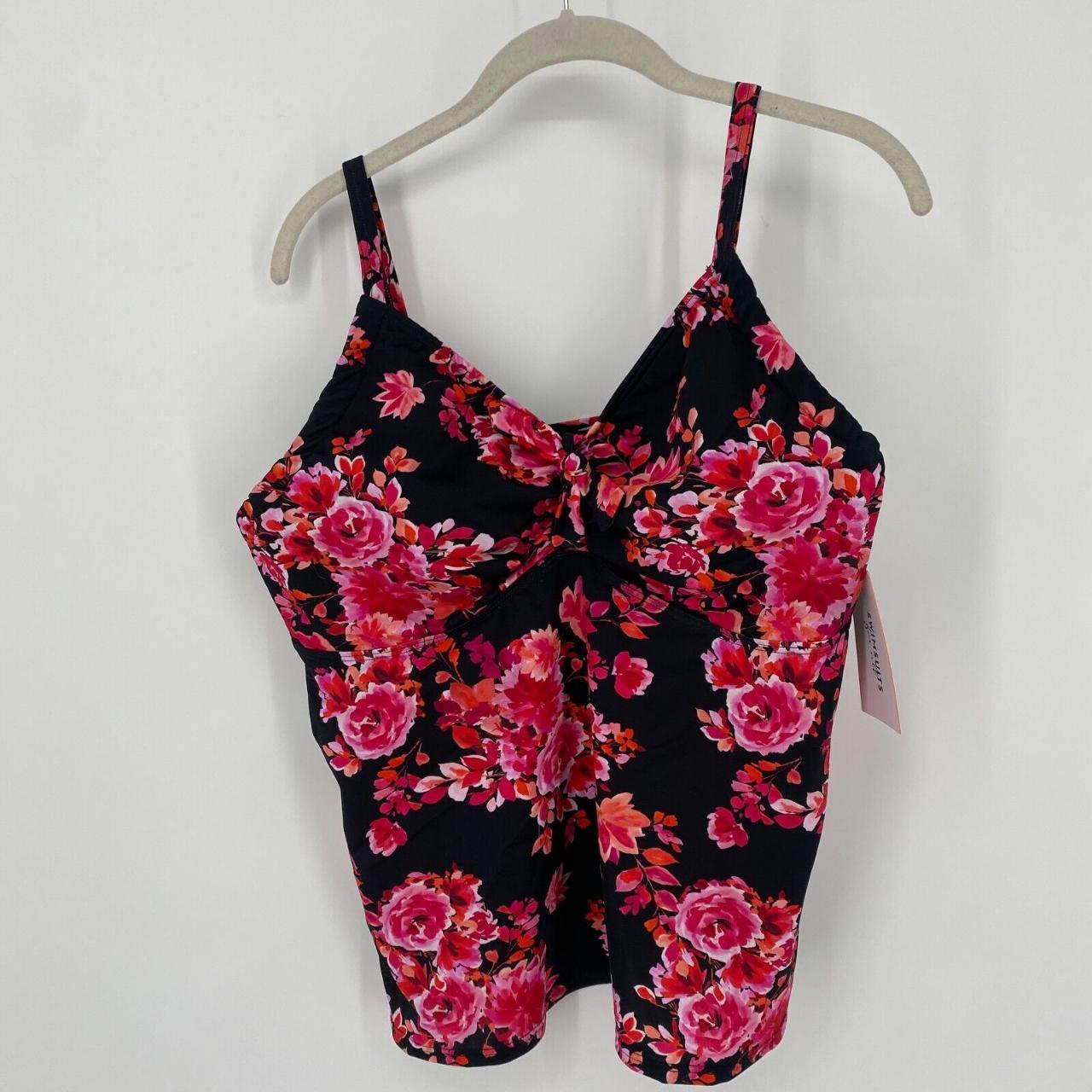 Swimsuits for All swim top womens 16 black pink... - Depop